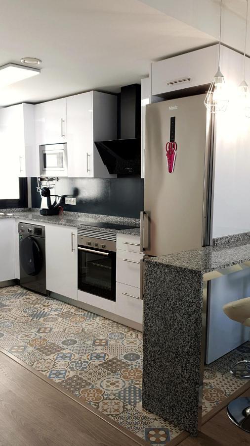 Boutique Apartment Near The Beach, 1 Gbps Wi-Fi Malaga Exterior photo